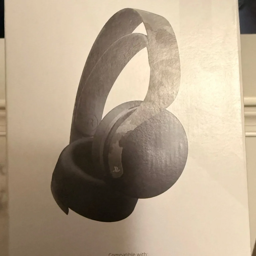 Sony PlayStation pulse 3d headset BRAND NEW